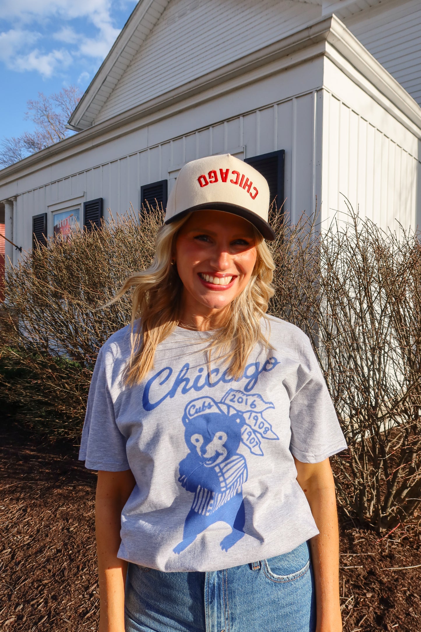 CHICAGO - Upside Down Trucker Baseball Cap