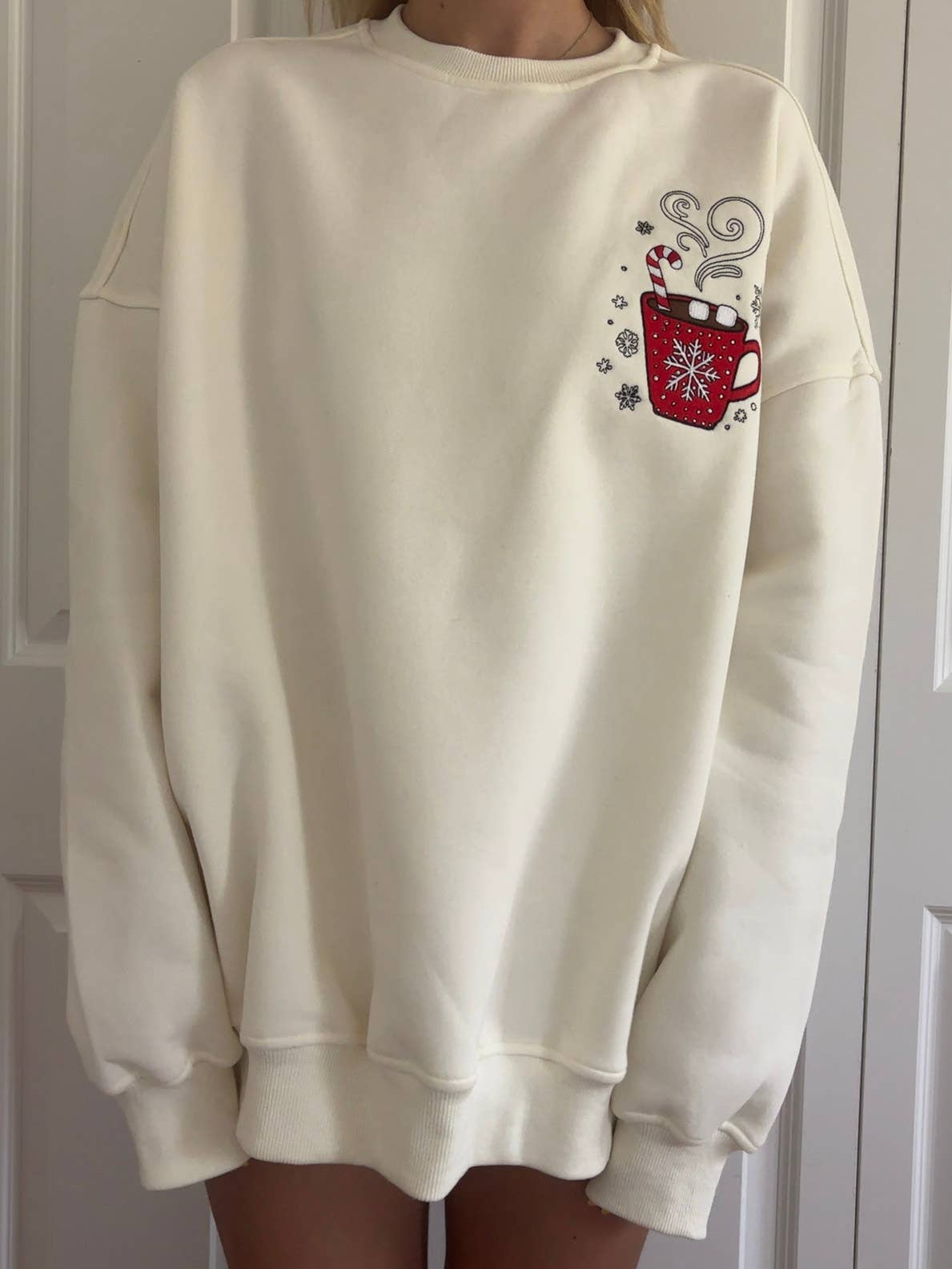 Hot Chocolate Embroider Sweatshirt