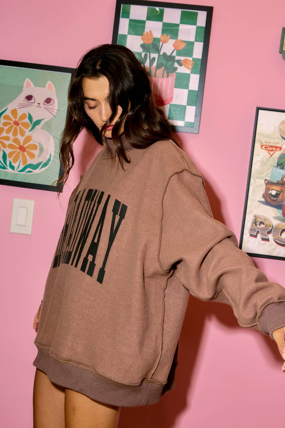 NASHVILLE & BROADWAY Reversible Mockneck Sweatshirt