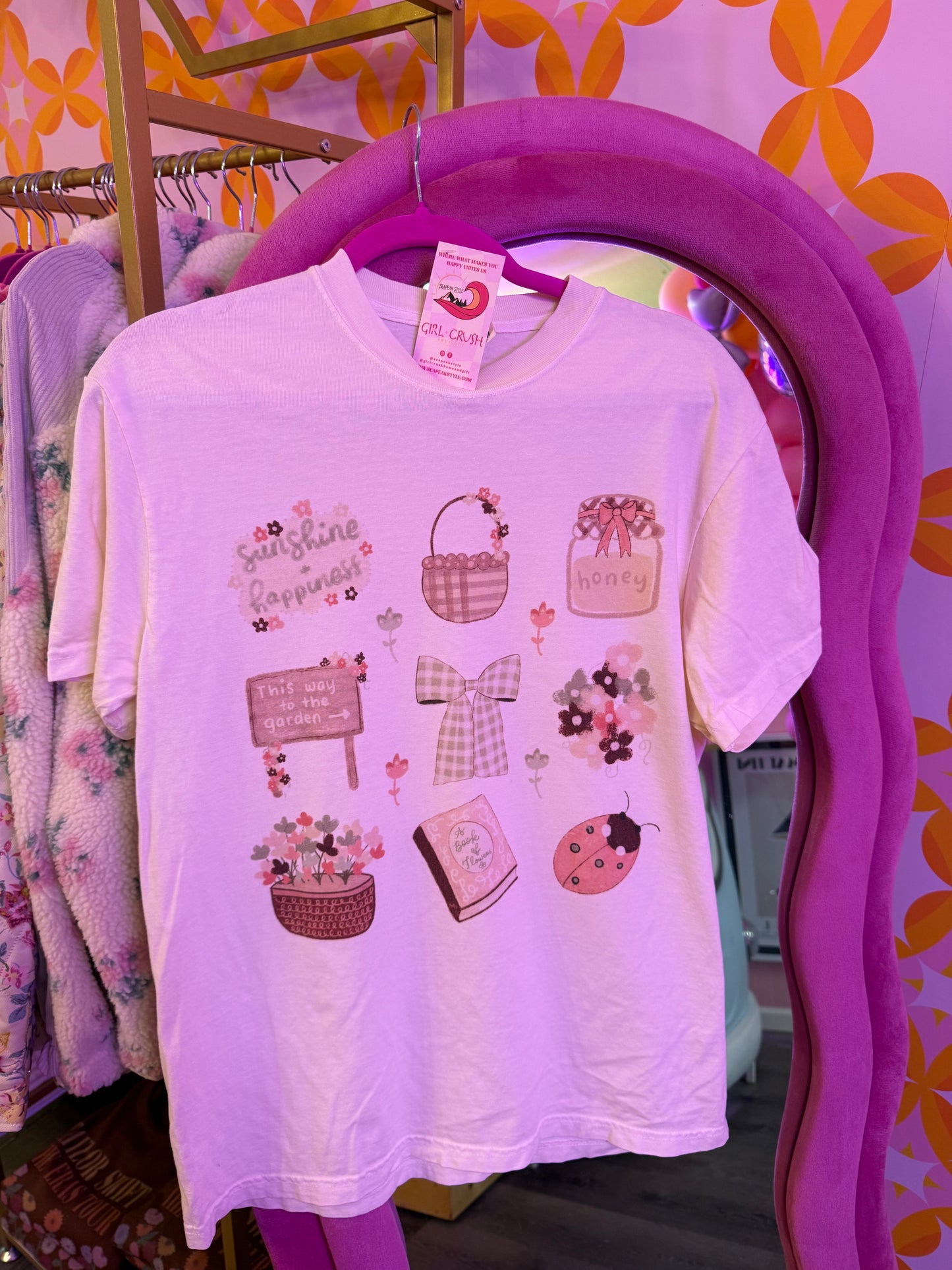 Cottages Core Tee