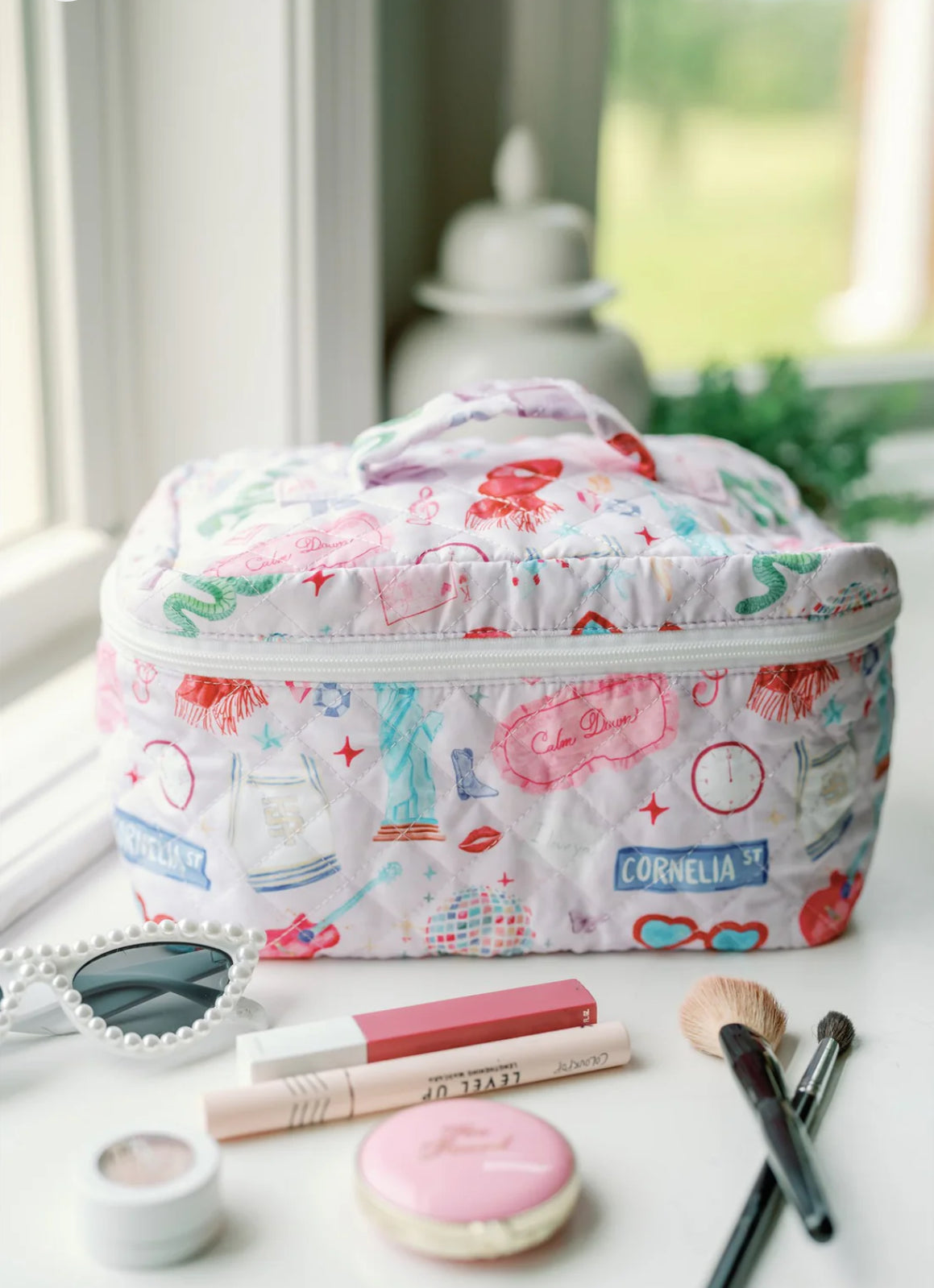 fashion makeup cosmetic travel bag Taylor Swift MakeUp Bag – Seapeakstyle