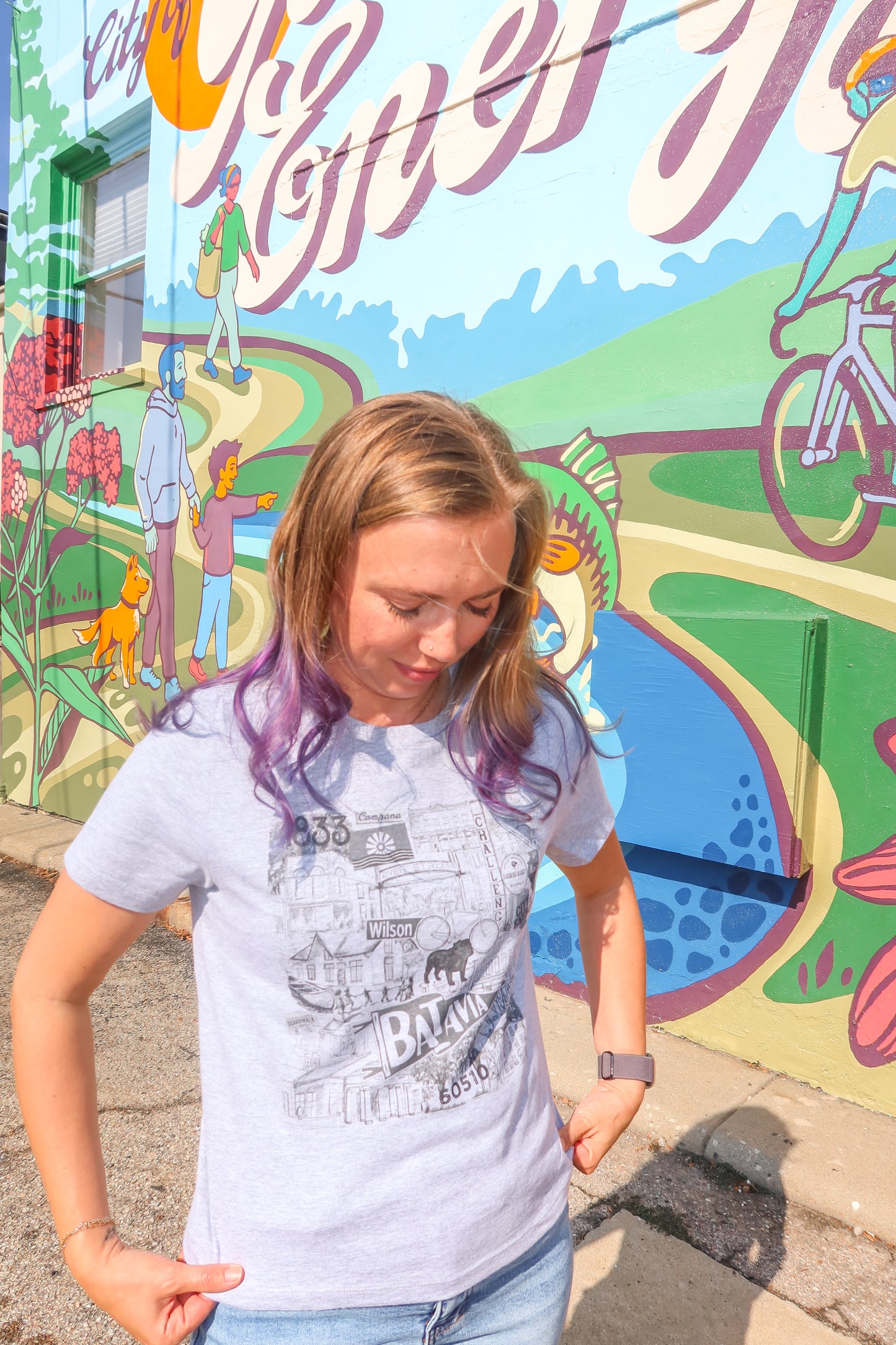 Batavia Landmark Cropped Tee