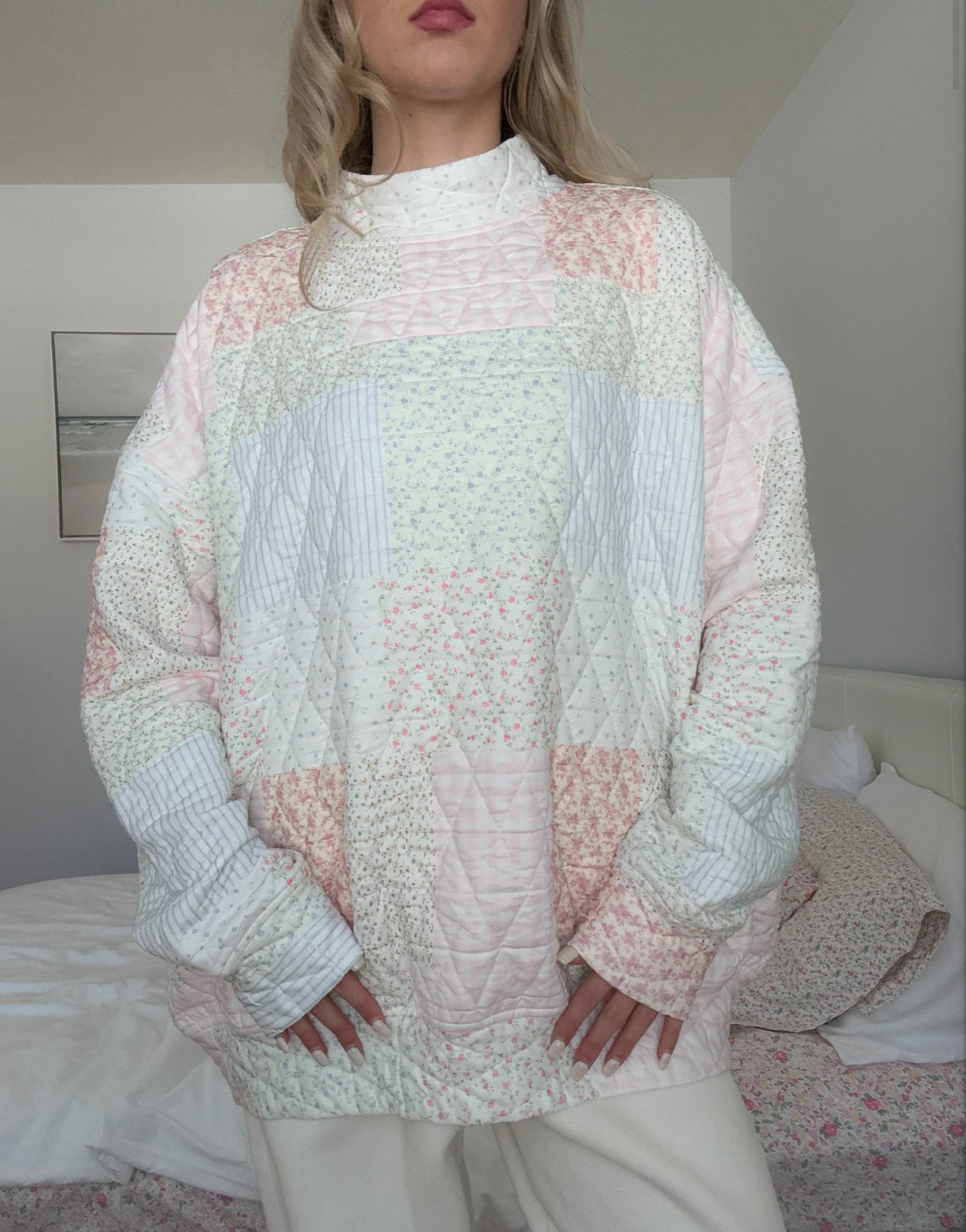 Quilted Mockneck Oversized Sweatshirt