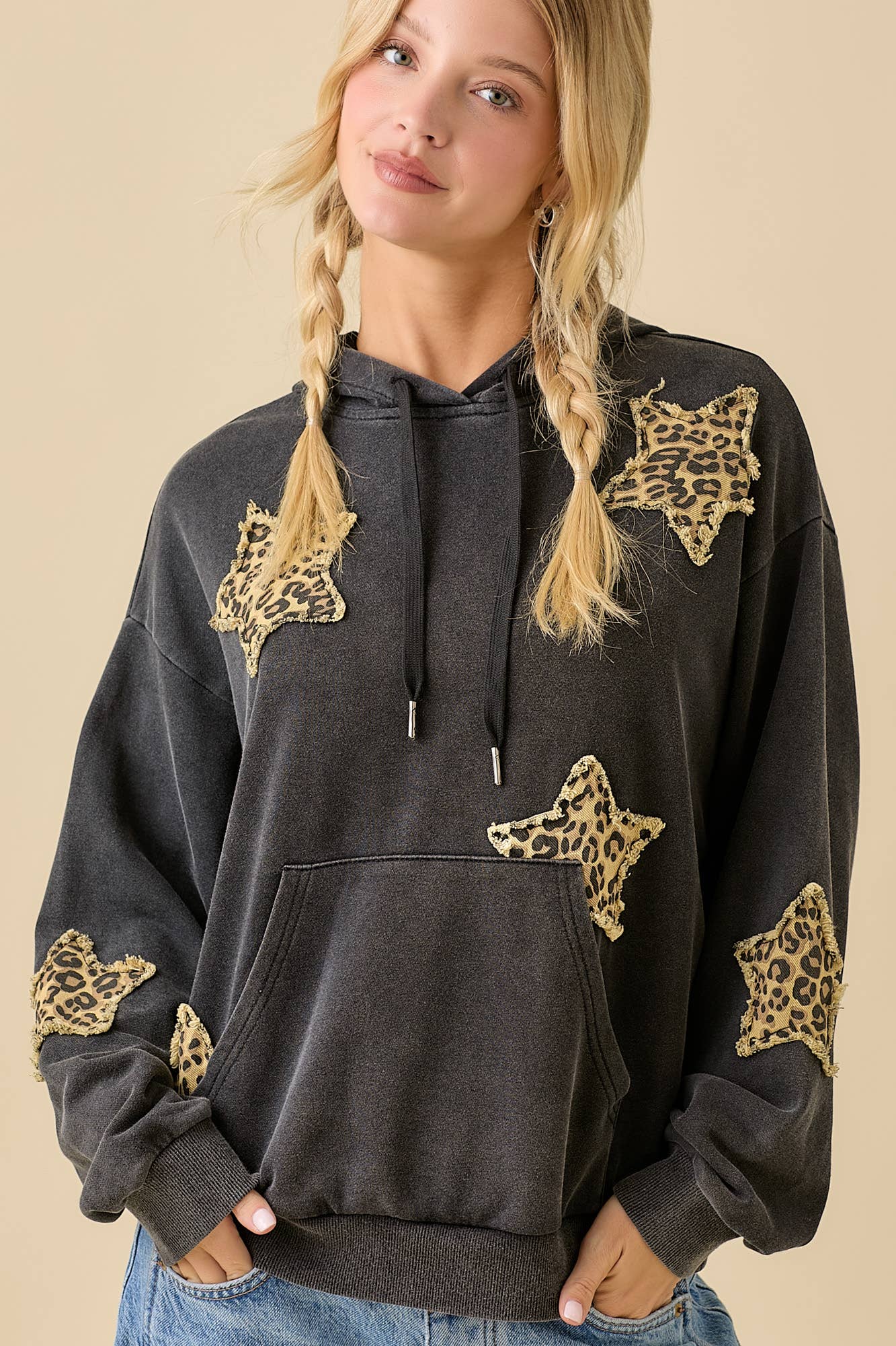 Mineral Wash Star Hoodie