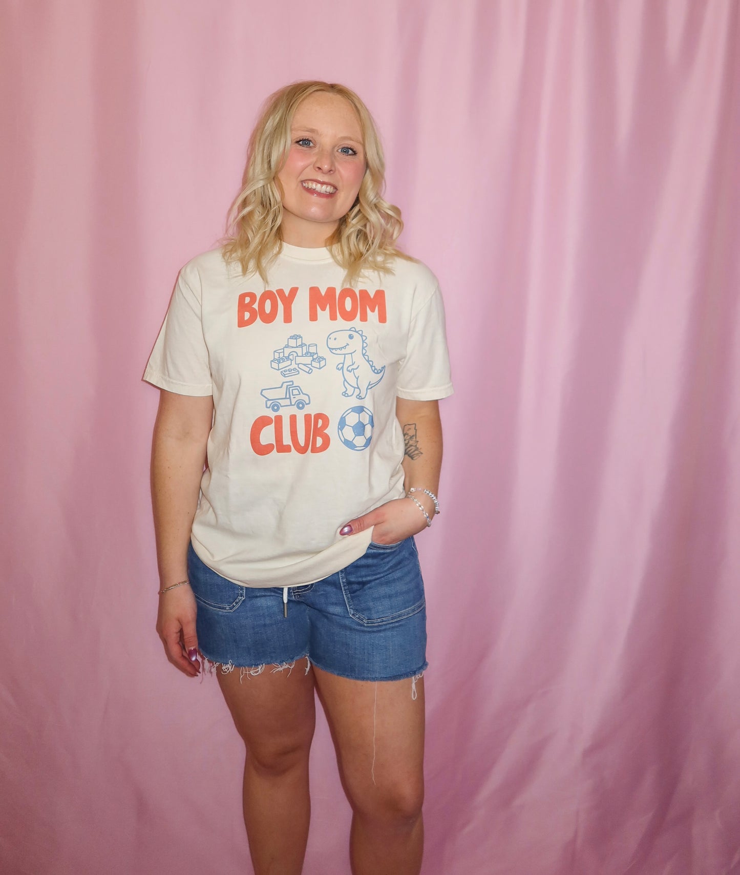 Boy Mom Club Tee