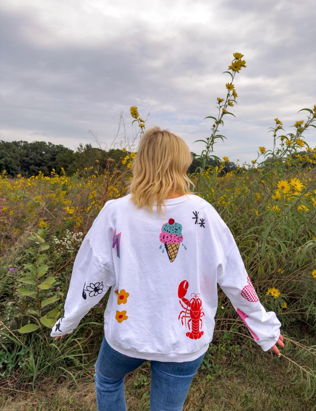 Somebody Loves You Sweatshirts