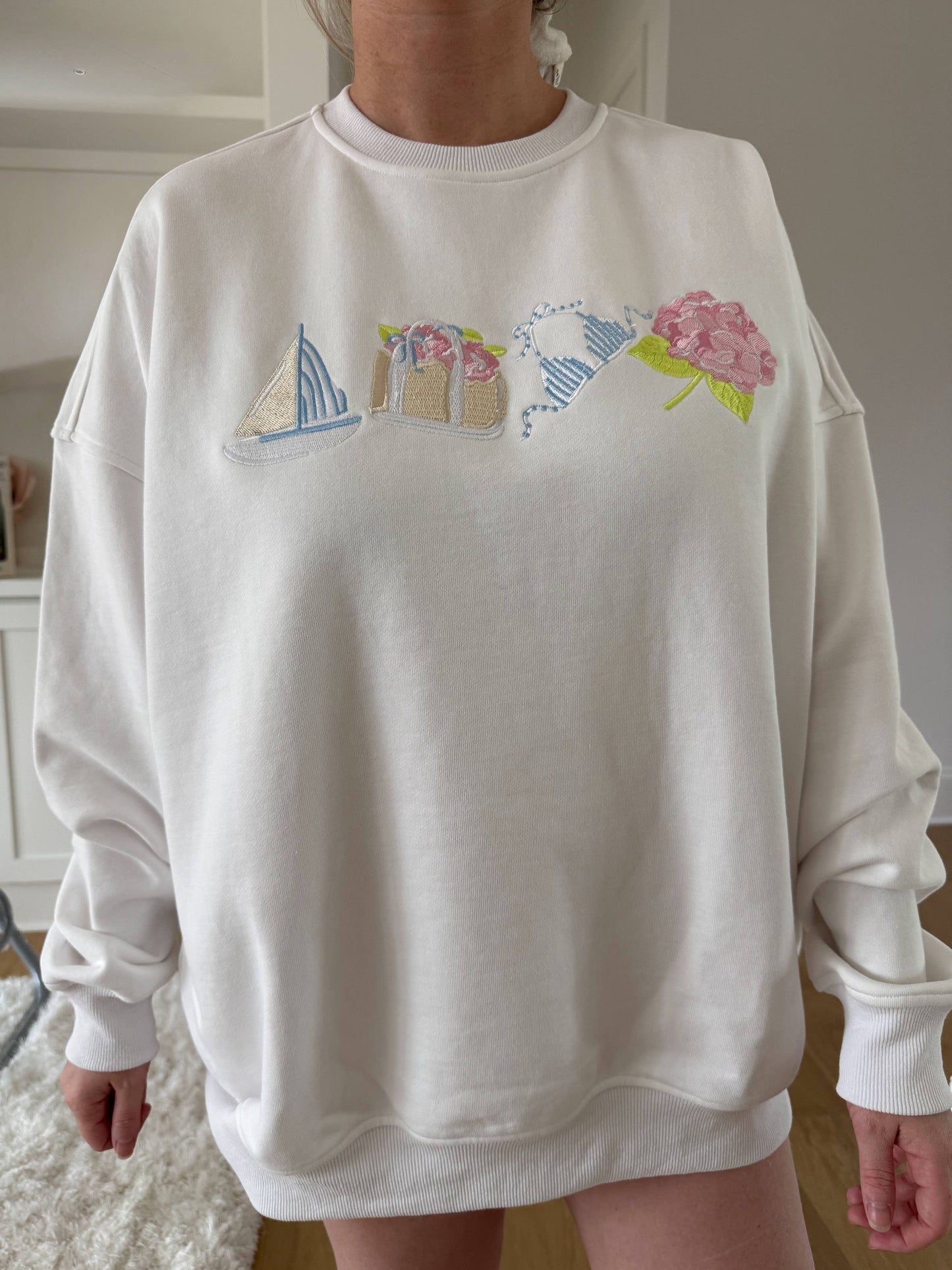 Old Harbor Garden Embroider Oversized Sweatshirt