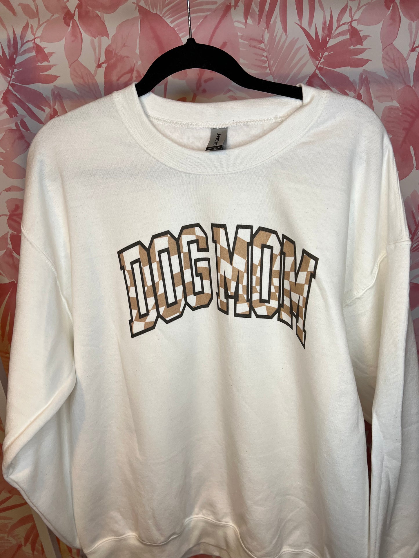 Dog mom cropped tee/ crewneck